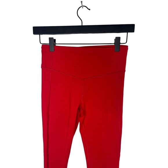 GapFit Blackout Red Cropped Leggings XS Petite Activewear - Picture 2 of 13